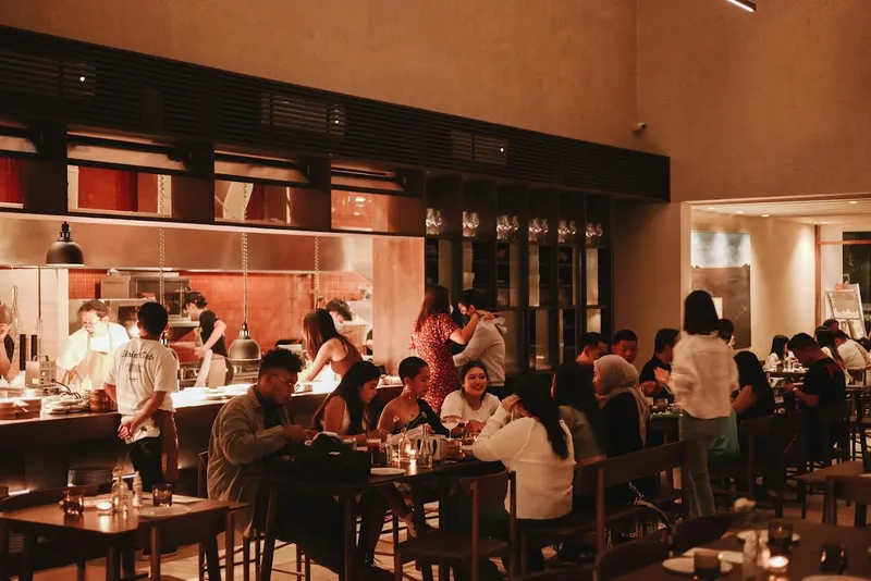 Locaāhands - Dining Club