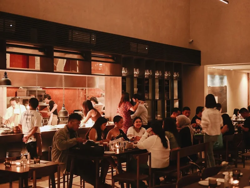 Locaāhands - Dining Club