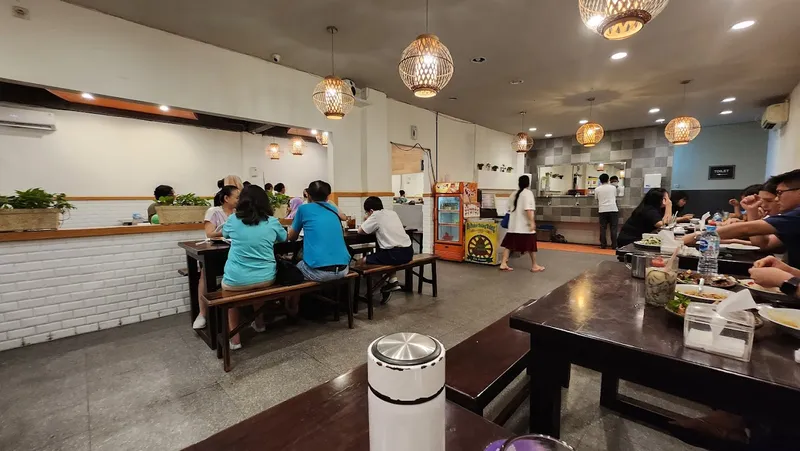Warung Leko Manyar