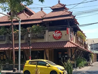 Daftar 14 restoran di Airlangga Surabaya