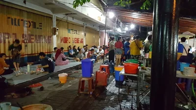 Daftar 14 restoran di Pucangsewu Surabaya