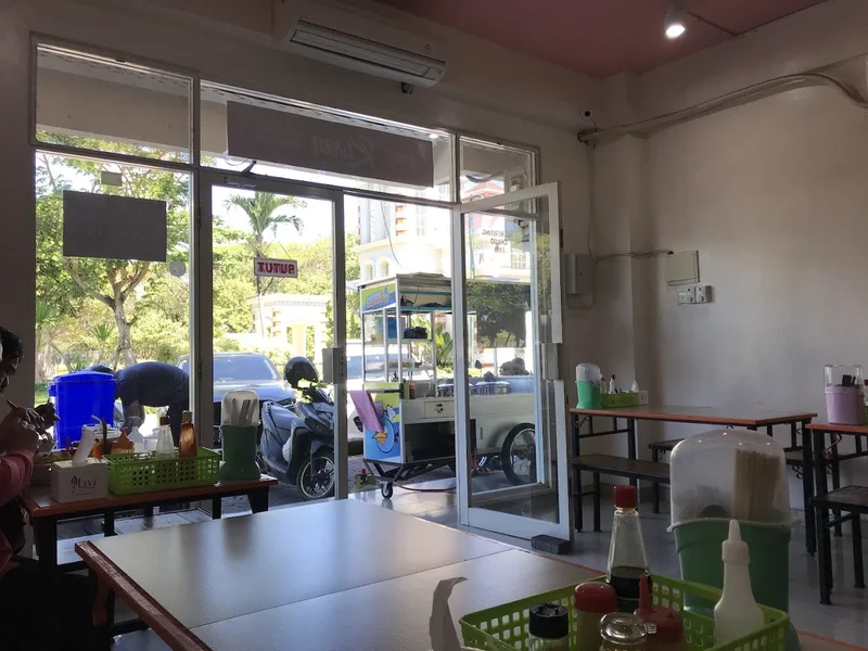 Depot Kwan Mie Keriting & Kwetiau Medan