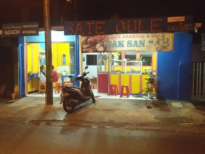 Resto Sate gule Gule Kambing "Cak San"