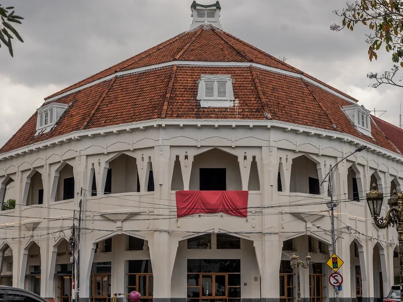 Locaāhands - Tunjungan