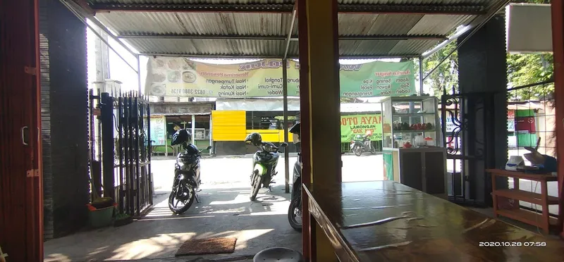 Warung Pojok Sederhana