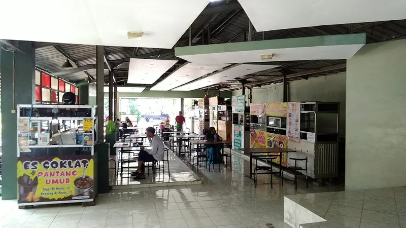 Sentra Wisata Kuliner Tanah Merah Kenjeran