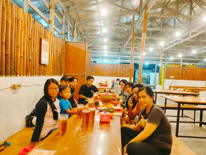 Ayam Bakar Pak D Lontar