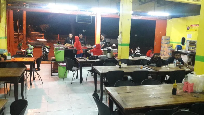 Warung Tempe Penyet Mbak Noer