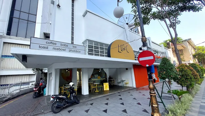 Ludic Cafe - Tunjungan