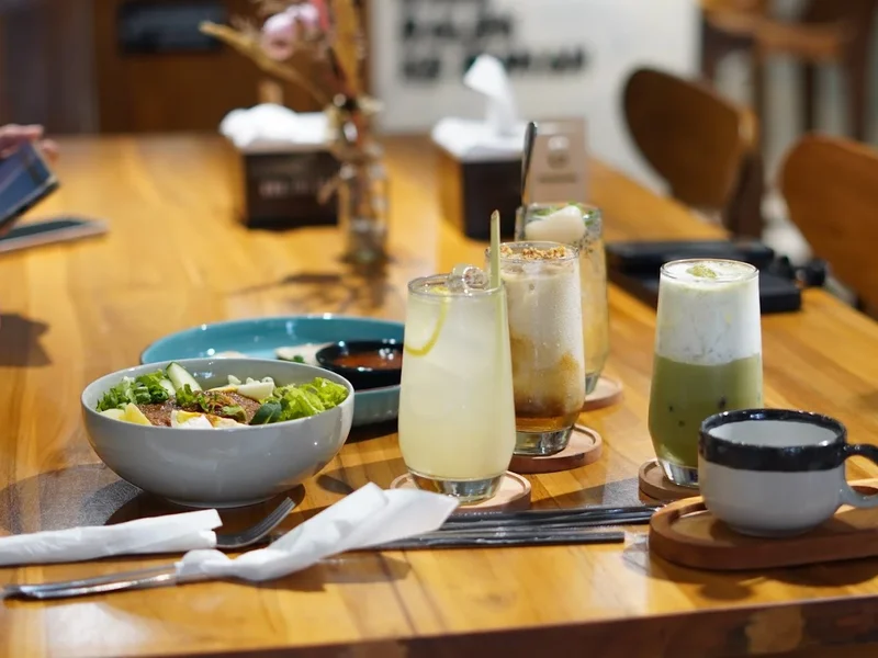 Kafe Balek Kampoeng Surabaya