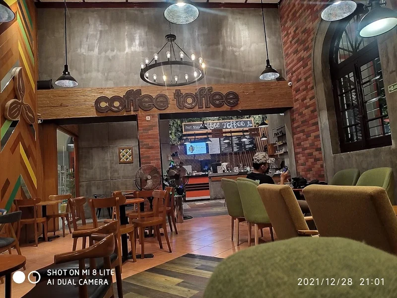 Coffee Toffee Taman Apsari