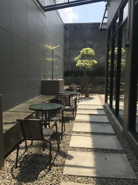 MADANI CAFE SURABAYA