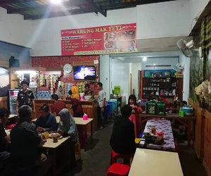 restoran keluarga di Wonokromo Surabaya