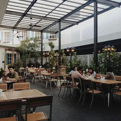 Daftar 16 kafe di Mojo Surabaya