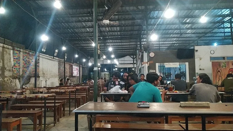 Pujasera & Warkop ANGOP (Suroboyo)