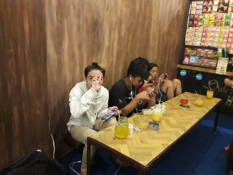 Coffee kayu lesehan