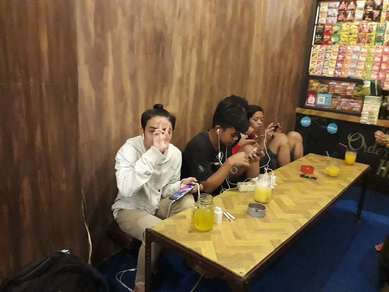 Coffee kayu lesehan
