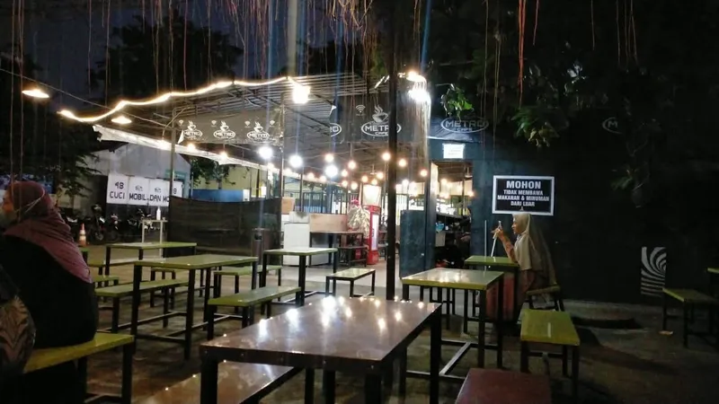 Metro Cafe