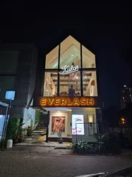 Daftar 11 kafe di Bangkingan Surabaya
