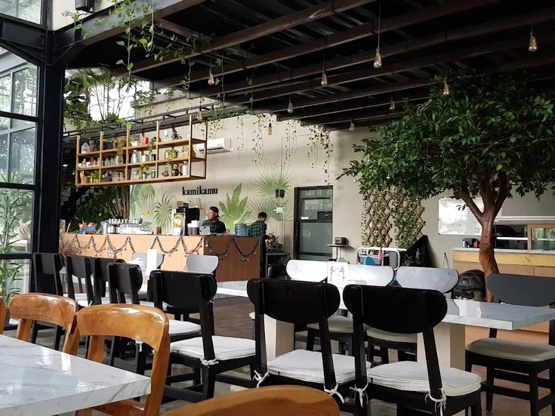 Kamikamu Eatery & Comfort Food