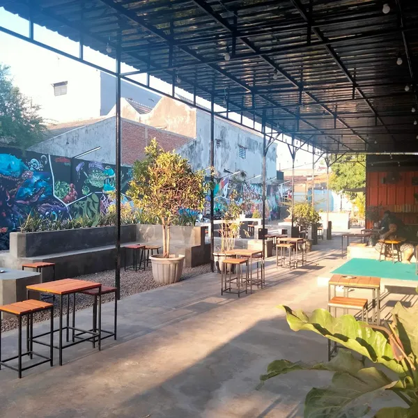 Mbahe Cafe