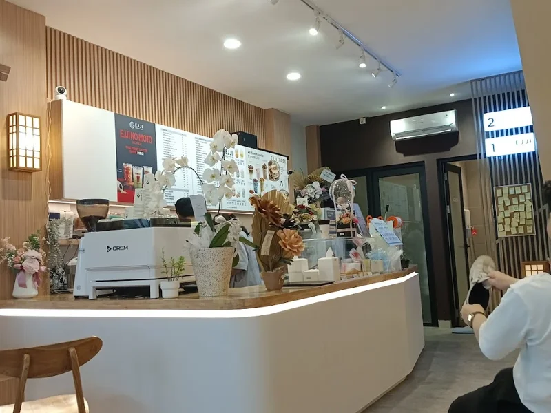 Ejji Coffee Corner Kenjeran District 25