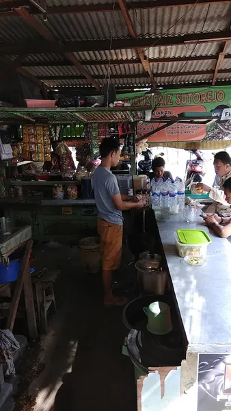 WARKOP KOPI GUS FAIS SUTOREJO