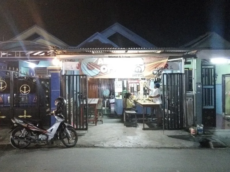 Cafe Coffe Brewok