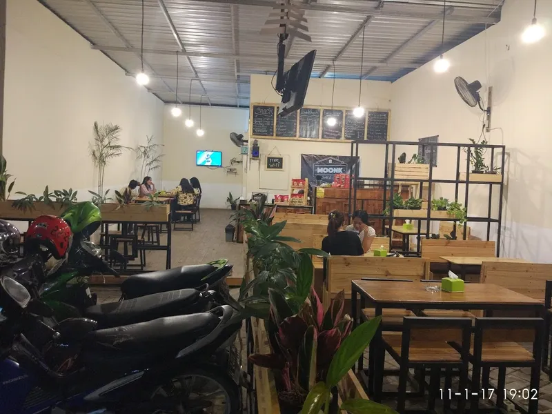 MOONK Cartil & Cafe - Moonk.sub