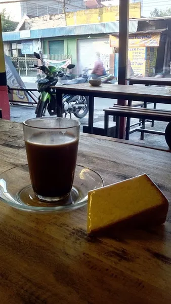 COFFEE BREAK