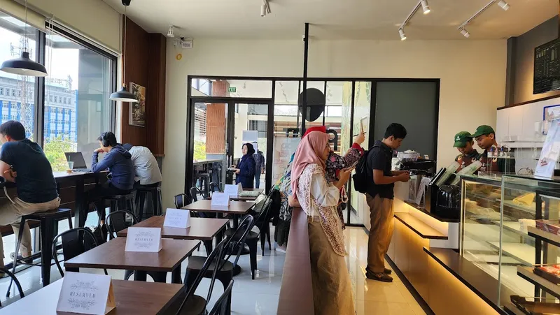 Point Coffee Gedhe ITS Surabaya