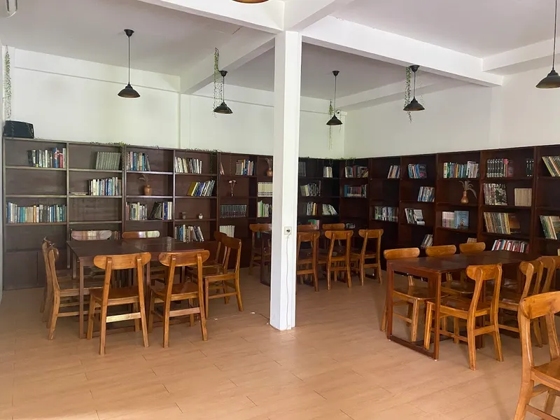 KutuBuku Cafe