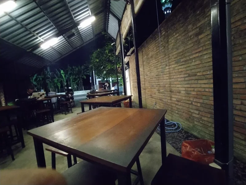 Konoae Warung A La Cafe, Keputih