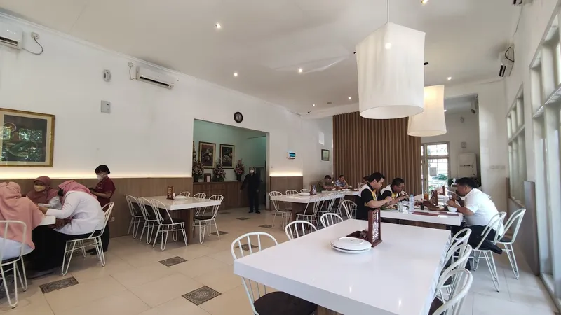 Fusia Restaurant - Kendangsari