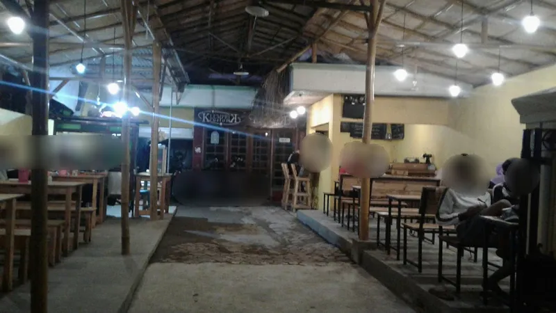 Klumprik Coffee & Playstation