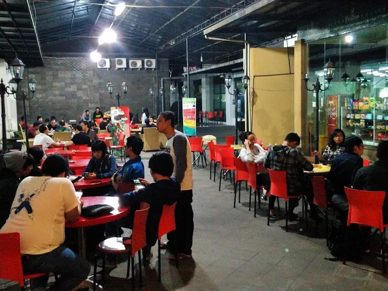 Kafenesia Surabaya