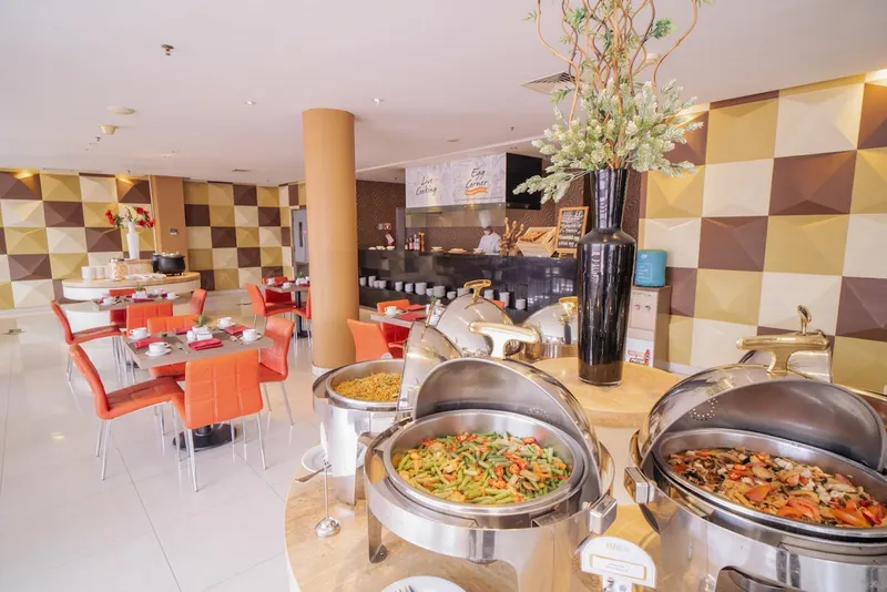 Crown Prince Hotel Surabaya City Center