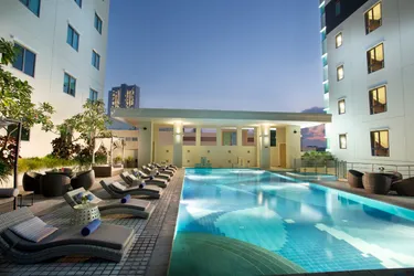Daftar 8 hotel di Lontar Surabaya