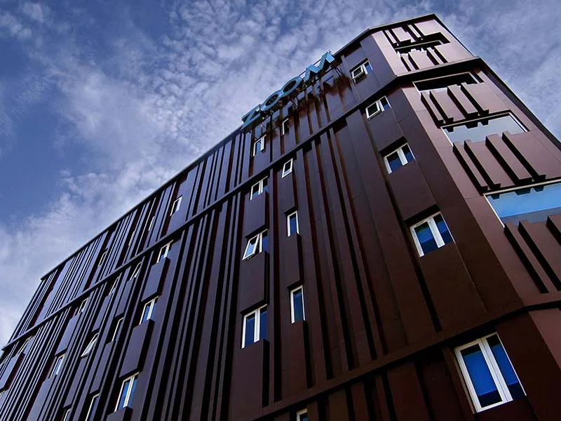 Zoom Hotel Jemursari Surabaya