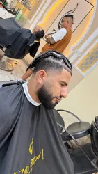 Daftar 5 barbershop di Medokan Ayu Surabaya