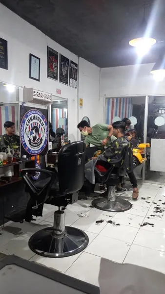 cukuraku barbershop