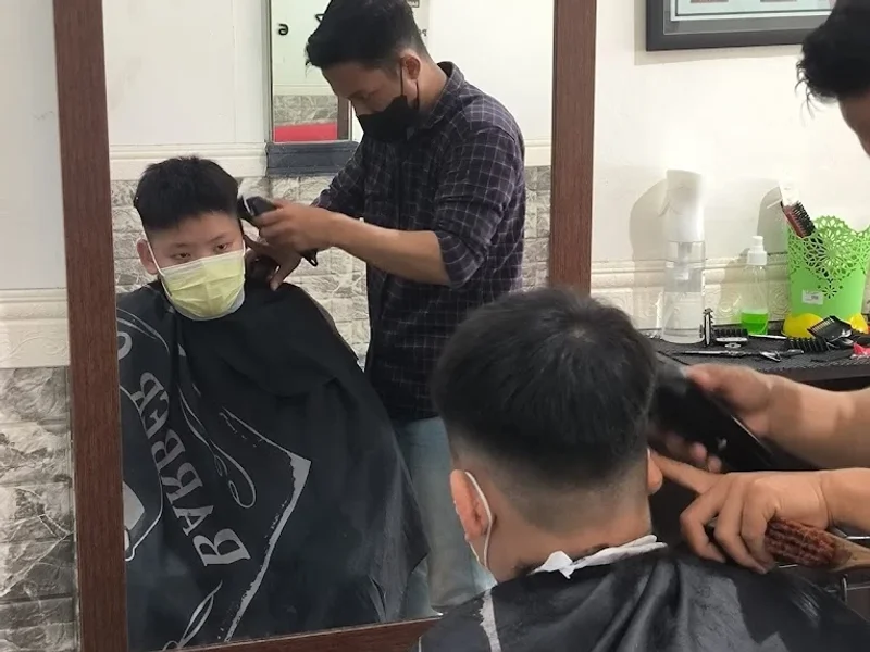 TARJOZZ BARBERSHOP