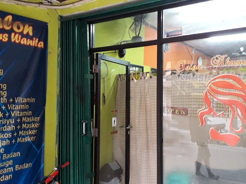 Sri Salon Khusus Wanita