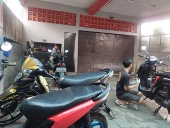Daftar 8 tempat cuci mobil di Pinang Ranti Jakarta Timur