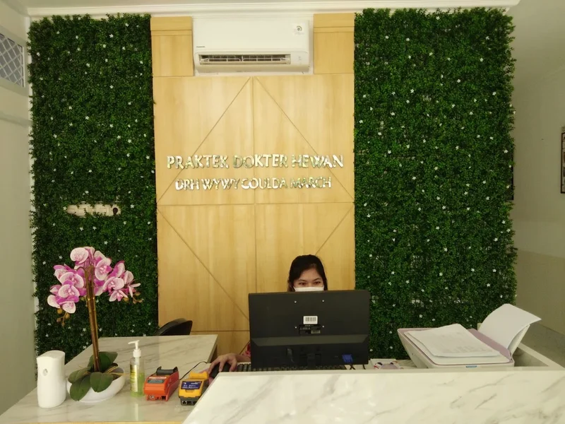 Praktek Dokter Hewan drh. Wywy GM Silaban (Klinik Hewan & Pet Shop) 24 jam