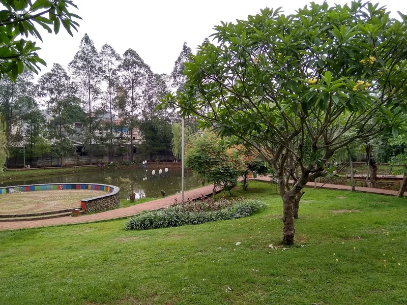 Taman Bambu, Jakarta Timur