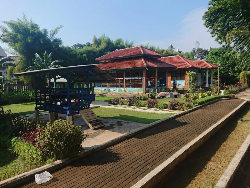 PUSYANKESWANNAK (Taman Kelinci Bambu Apus)