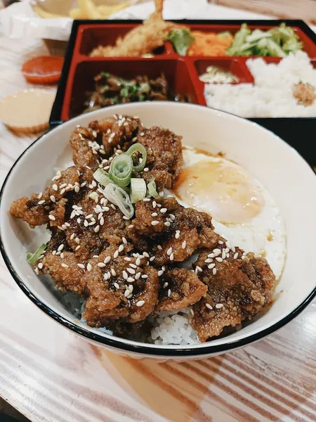 Pick a Bowl Surabaya