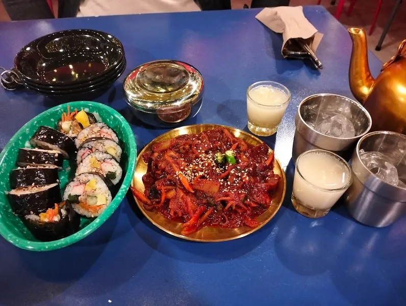 Sinchon Newtro Pocha