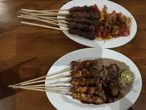 restoran sate di Rungkut Menanggal Surabaya